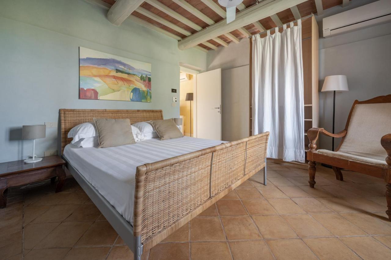 Le Versegge Resort Braccagni Extérieur photo