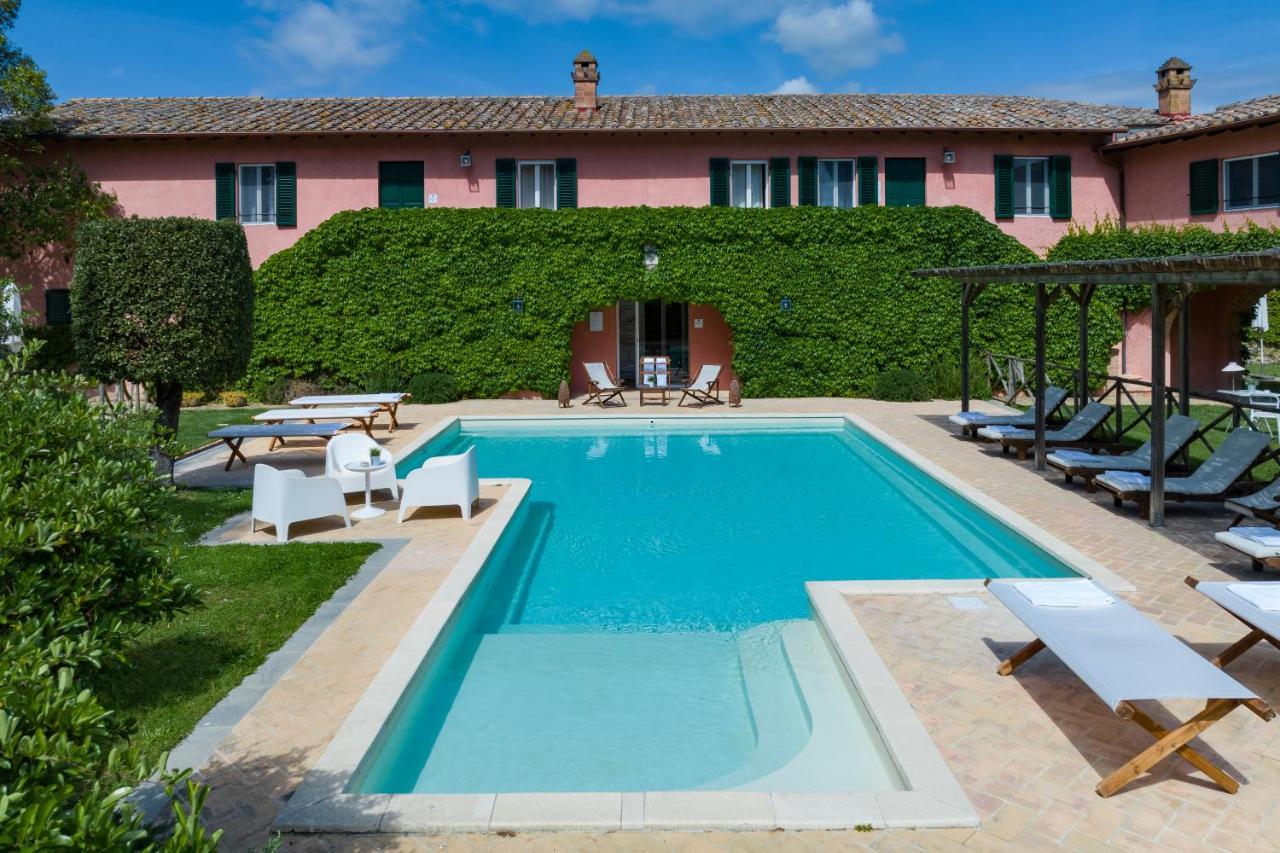 Le Versegge Resort Braccagni Extérieur photo